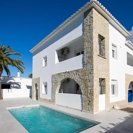 Marei 2 * Cala Blanca (Menorca)